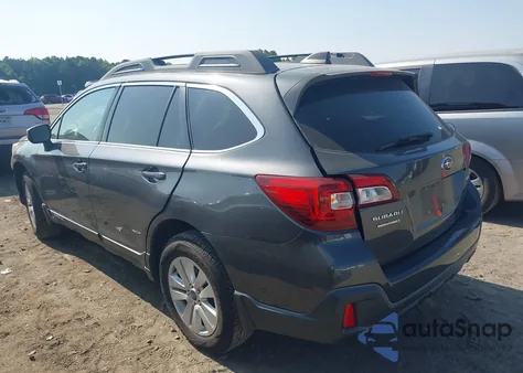 2018 Subaru Outback 2.5I Premium z USA, uszkodzony, nr VIN 4S4BSACCXJ3204993